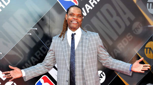 Latrell Sprewell Starts GoFundMe To Raise Money For Sick Granddaughter