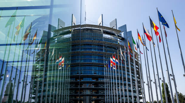 ЕС одобрил 19-й пакет санкций против РФ