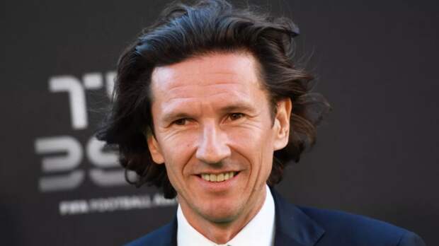 Смертин пробежал 73 км за шесть часов по 200-метровому кругу в манеже без пауз