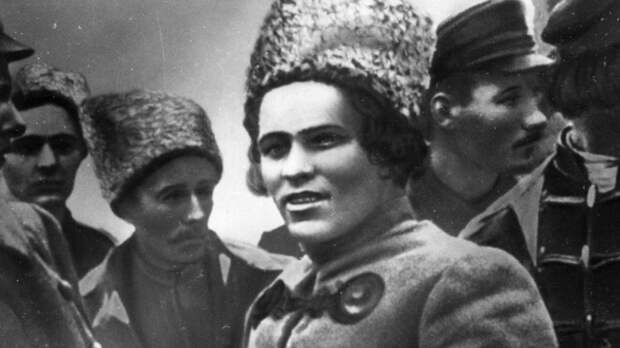 Нестор Махно и его бойцы