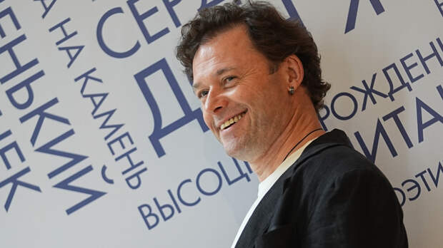 «Расскажу про грабли»: актер Илья Носков познакомился с женихами дочери