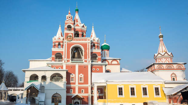 Более 150 человек ищут пропавших в Звенигороде подростков