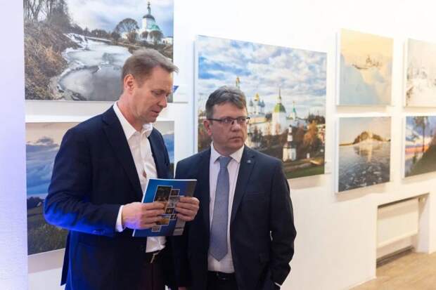 В Российской академии художеств открылась выставка «Особая миссия. В космос русской души»