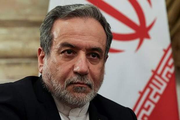 Аббас Аракчи приедет в Москву 27 апреля для встречи с Путиным