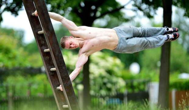 В России оценили опасность одиночных прогулок в условиях пандемии