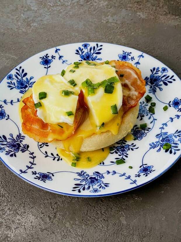 10 завтраков из яиц, которые вы захотите повторить Завтрак, Рецепт, Кулинария, Яйца, Яйца пашот, Яичница, Омлет, Яйца орсини, Еда, Английский завтрак, Яйца бенедикт, Тамагояки, Длиннопост