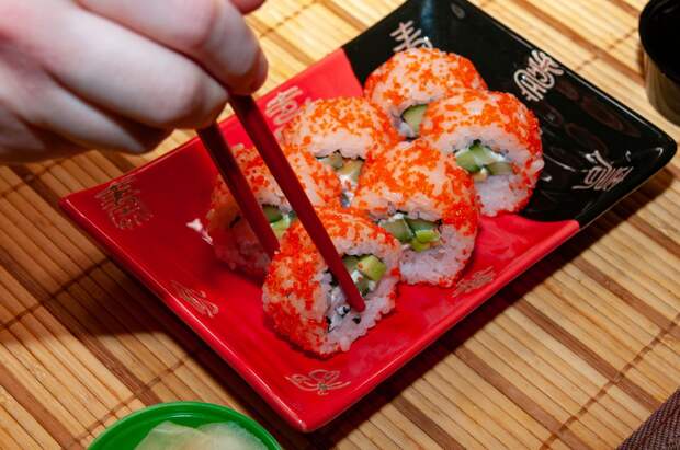 Сеть «Ёбидоёби» начала проверку после сообщений об отравлении детей в Москве