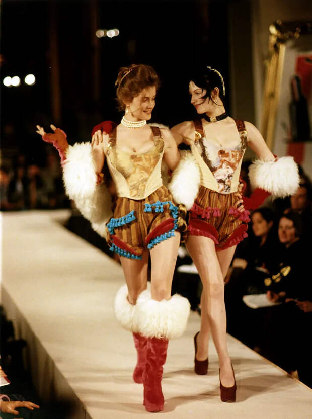 Фото: Mirrorpix/Alamy/Legion Media Vivienne Westwood осень–зима 1990