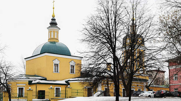 храм