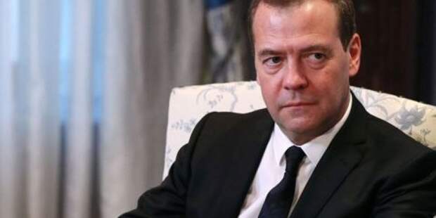 Медведев назвал ультиматум Трампа России «декоративным»: «Мир вздрогнул — мы не заметили»
