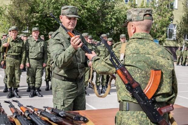 На Крымском полуострове завершается «волна» мобилизации. Завтра воинов отправят из Севастополя к месту обучения