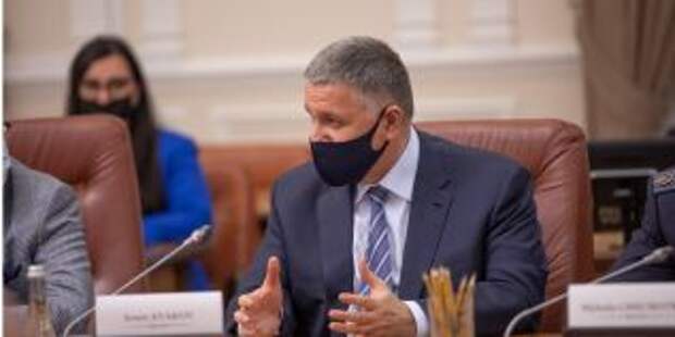 Авакова обвинили в попытках вернуть власть