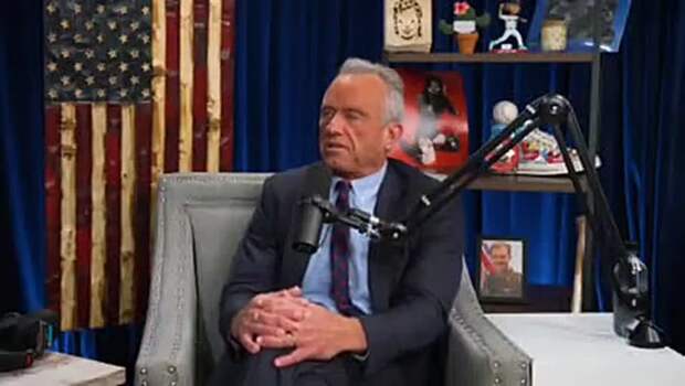 Министр здравоохранения США Кеннеди-младший: «Я нюхал кокаин с сидений унитазов. Я не боюсь бактерий». https://t.me/webmoney_dn/313957Vide...