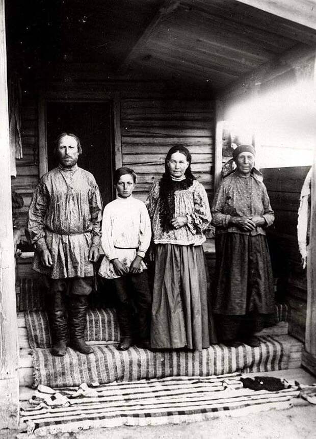 Дореволюционная Россия на фотографиях. Жизнь и быт сибирского крестьянства Дореволюционная Россия на фотографиях. Жизнь и быт сибирского крестьянства