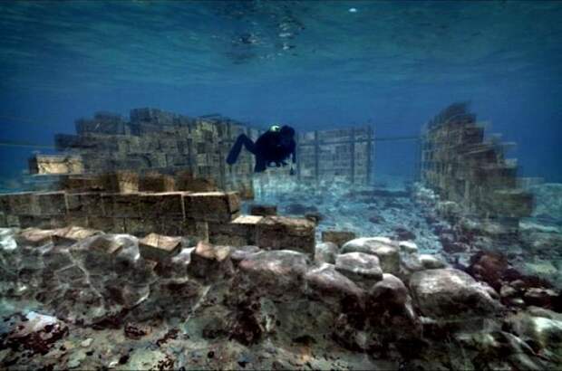 Едва ли не самый старейший затонувший город. /Фото: sworld.co.uk
