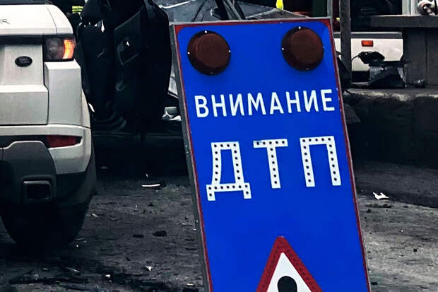 На МКАД авария с грузовиком затруднила движение