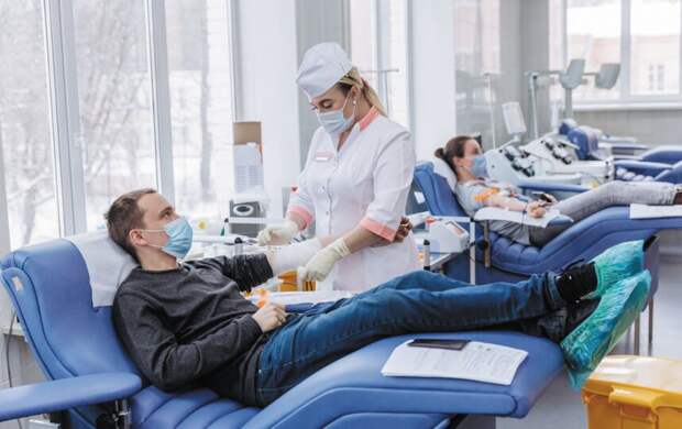 Петербуржцев приглашают стать донорами