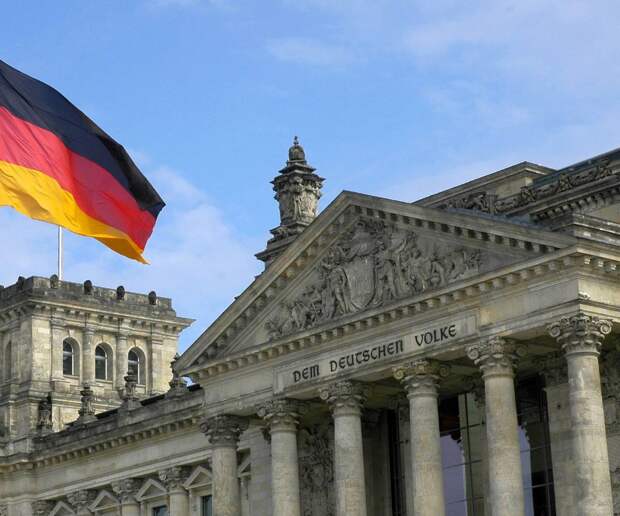 Германия опять раскалывается на ГДР и ФРГ Германия опять раскалывается на ГДР и ФРГ