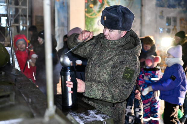 В Мурманске из-за отсутствия света и тепла начали раздавать еду