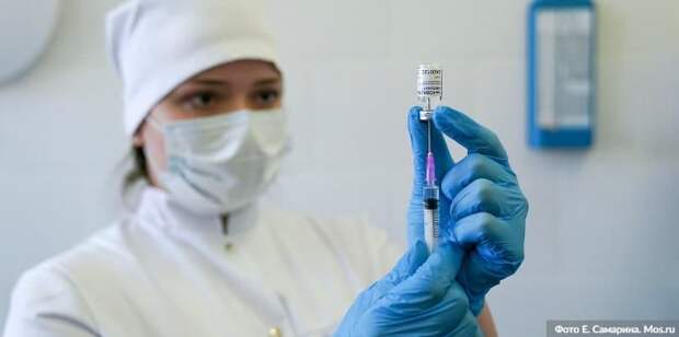 Собянин значительно расширил список категорий для вакцинации от коронавируса. Фото: Е. Самарин mos.ru