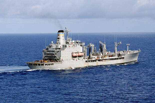 ВМС США наращивают группировку кораблей в Черном море