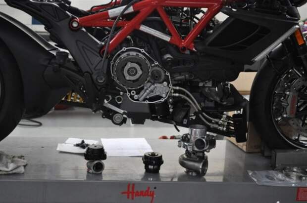 Ducati Diavel Turbo