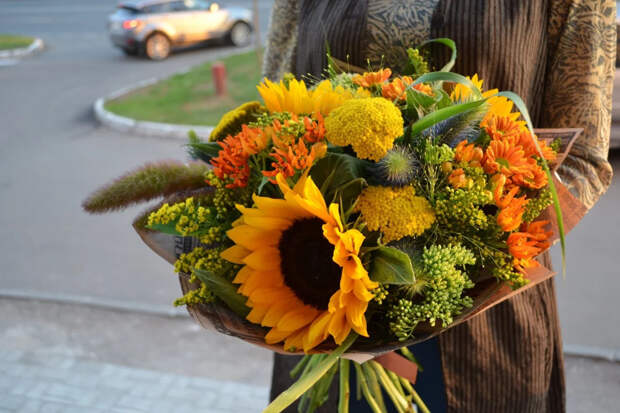 Эксперт Воронин назвал главные мошеннические схемы перед 8 Марта