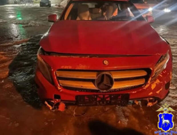 Женщина и девочка пострадали в ДТП с двумя иномарками под Самарой