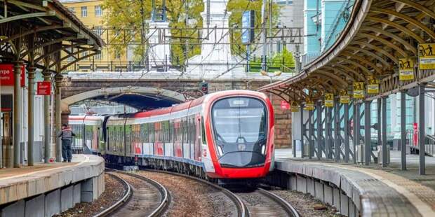 Собянин отметил темпы развития железнодорожной инфраструктуры в Москве. Фото: М. Денисов mos.ru
