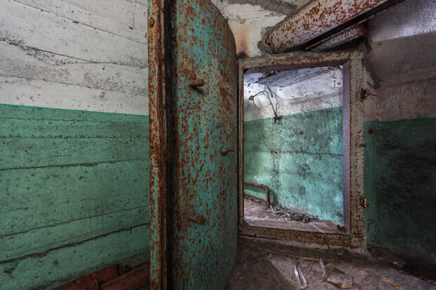 Заброшенное подземное убежище "госпиталь" в Крыму урбантуризм, урбанфакт, бомбоубежище, длиннопост