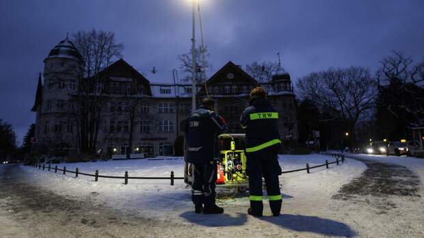 Грубая пощечина. Тысячи берлинцев сутками сидят без света — спасибо властям