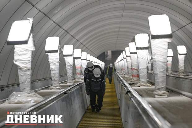 Завершаются отделочные работы на станции метро «Юго-Западная»