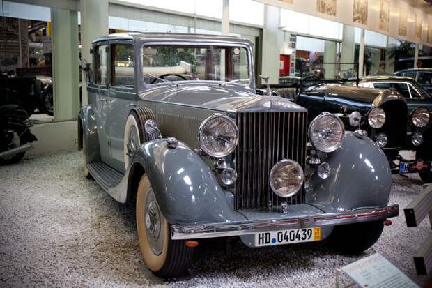 Автомобили музея Зинсхейм! авто, история, ретро авто