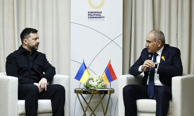 Экономическое самоубийство Армении...