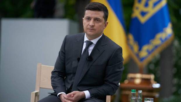 Депутат Кузьмин назвал украинцев заложниками амбиций Зеленского
