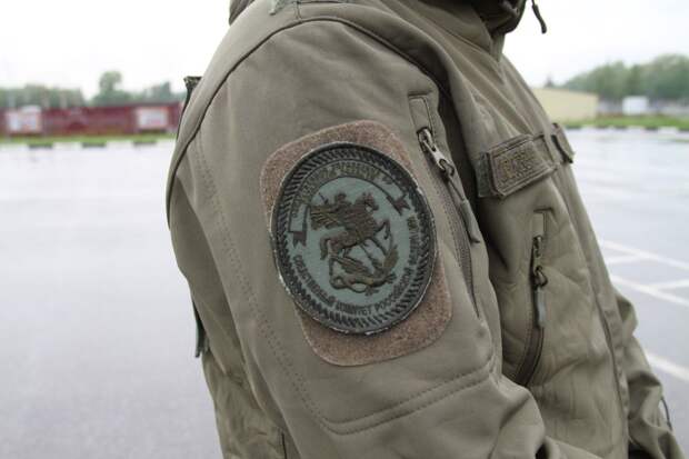 В Рязани завели уголовное дело после падения льда с крыши на мужчину на Первомайском проспекте