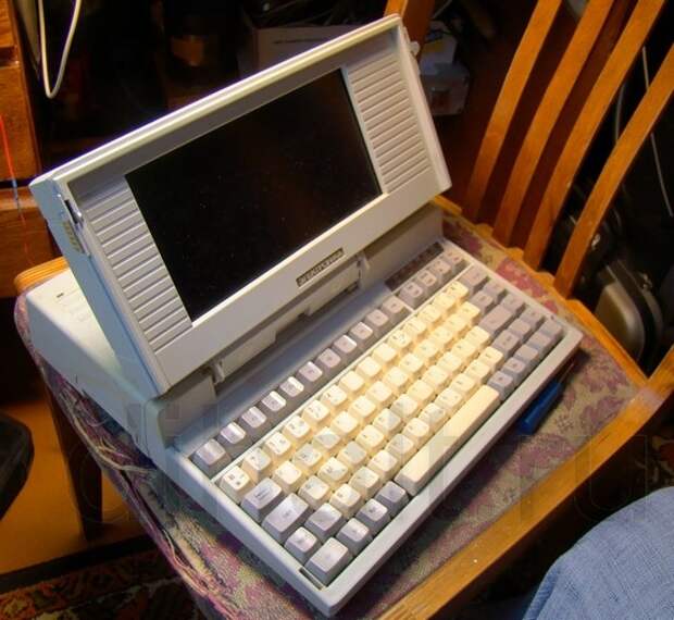 Первый советский ноутбук «Электроника МС 1504»