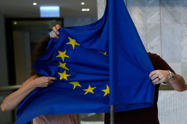 В ЕК отказались "удостаивать" комментариями публикацию МО РФ с адресами заводов