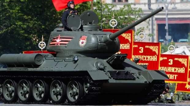 «Т-34» Против посольства Украины в  Вашингтоне