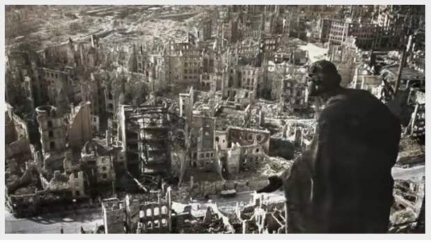 Источник фото - https://www.uralweb.ru/news/policy/559775-v-drezdene-ischezla-memorialnaya-nadpis-o-bombardirovke.html