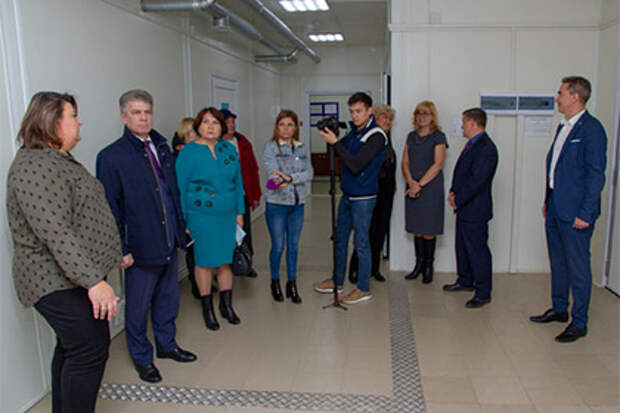 Чиновники и депутаты торжественно открыли морг в российском городе