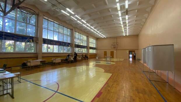 Что происходит на избирательных участках в Барнауле в последний день выборов. Фото