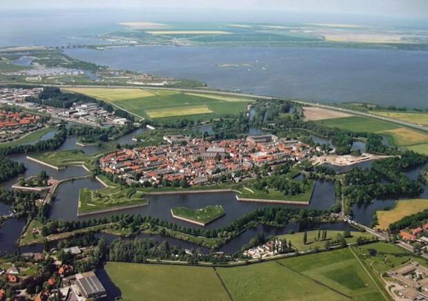 gorod-naarden_4