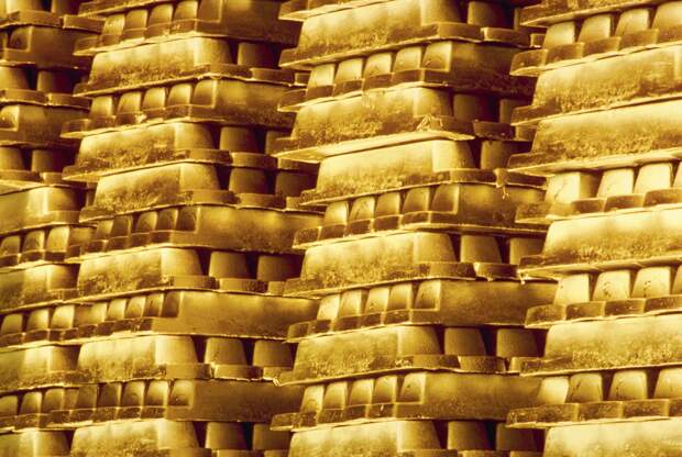 В Дубае начали распродавать золото с большими скидками из-за операции в Иране