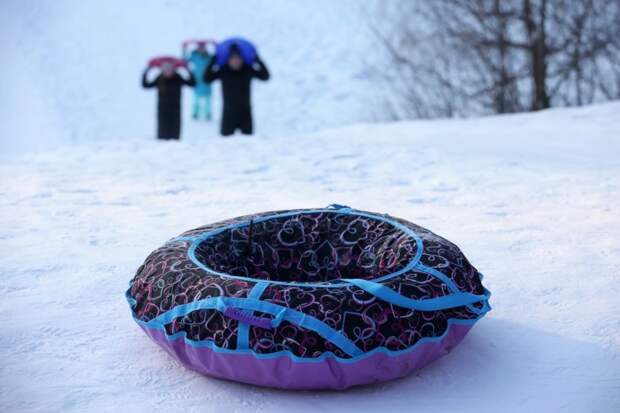 Девочка пропала на берегу Оби в Новосибирске, катаясь с горки