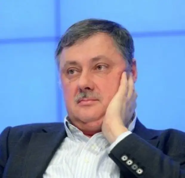 Россиянам нужно избавляться от иллюзий в политике