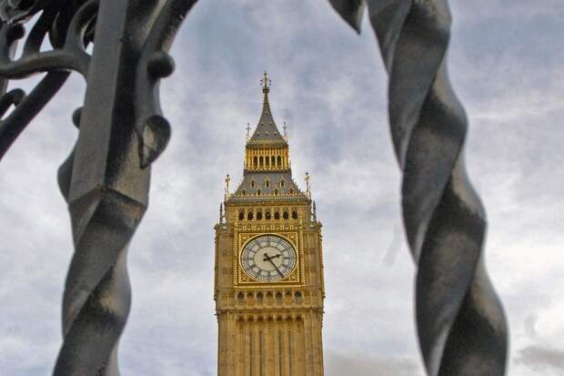 Минобороны Британии признало работу ремонтных цехов на Украине