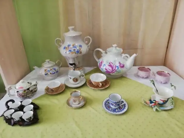 Выставка чашек проходит в Бобруйске.