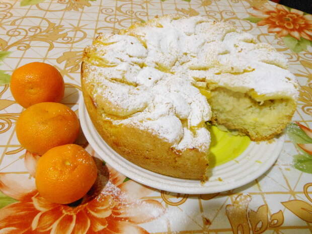 Фото к рецепту: Мандариновый кекс в мультиварке