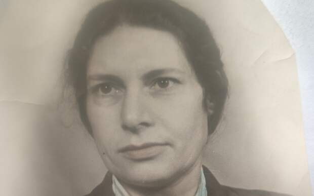 мама Гися.jpg